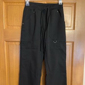 Women’s scrub bottoms
